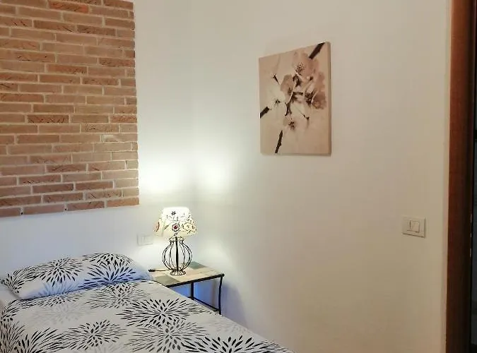 Casa Artis * グラヴェドーナ