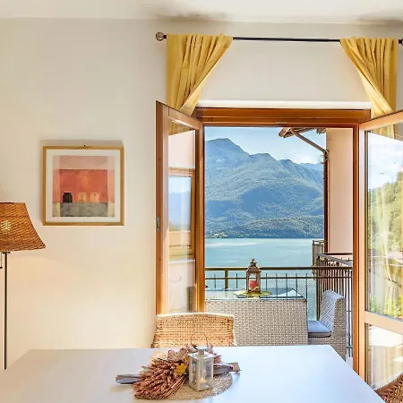 Casa Artis * Gravedona